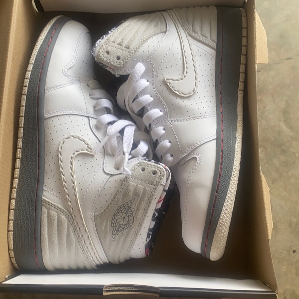 Air Jordan Retro 1 '93 - Bugs Bunny